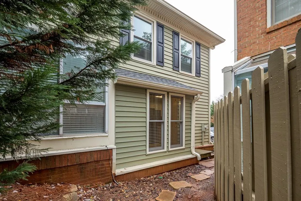 118 Mount Vernon Circle Unit 118, Sandy Springs, Georgia 30338, 2 Bedrooms Bedrooms, ,2 BathroomsBathrooms,Residential,Sold,118 Mount Vernon Circle Unit 118,6661422