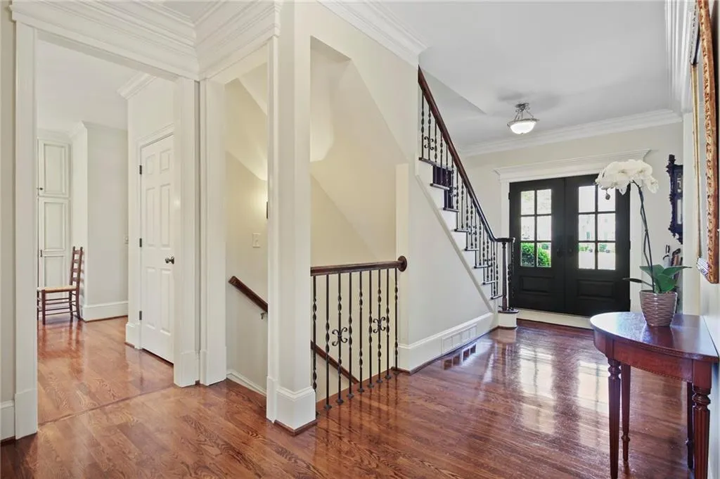 1625 Lazy River Lane, Sandy Springs, Georgia 30350, 5 Bedrooms Bedrooms, ,4 BathroomsBathrooms,Residential,Sold,1625 Lazy River Lane,6864788