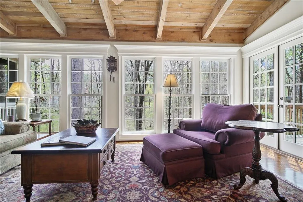 1625 Lazy River Lane, Sandy Springs, Georgia 30350, 5 Bedrooms Bedrooms, ,4 BathroomsBathrooms,Residential,Sold,1625 Lazy River Lane,6864788