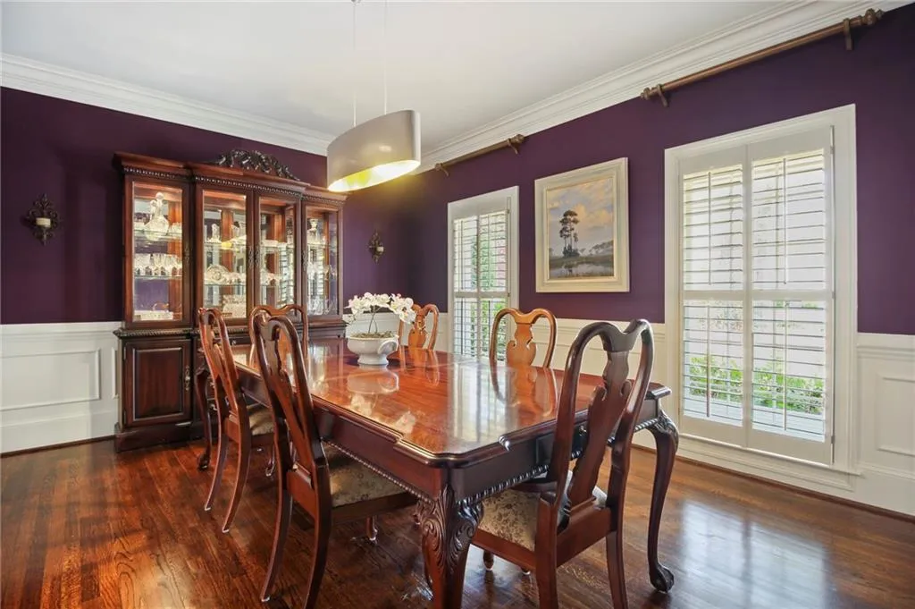 1625 Lazy River Lane, Sandy Springs, Georgia 30350, 5 Bedrooms Bedrooms, ,4 BathroomsBathrooms,Residential,Sold,1625 Lazy River Lane,6864788