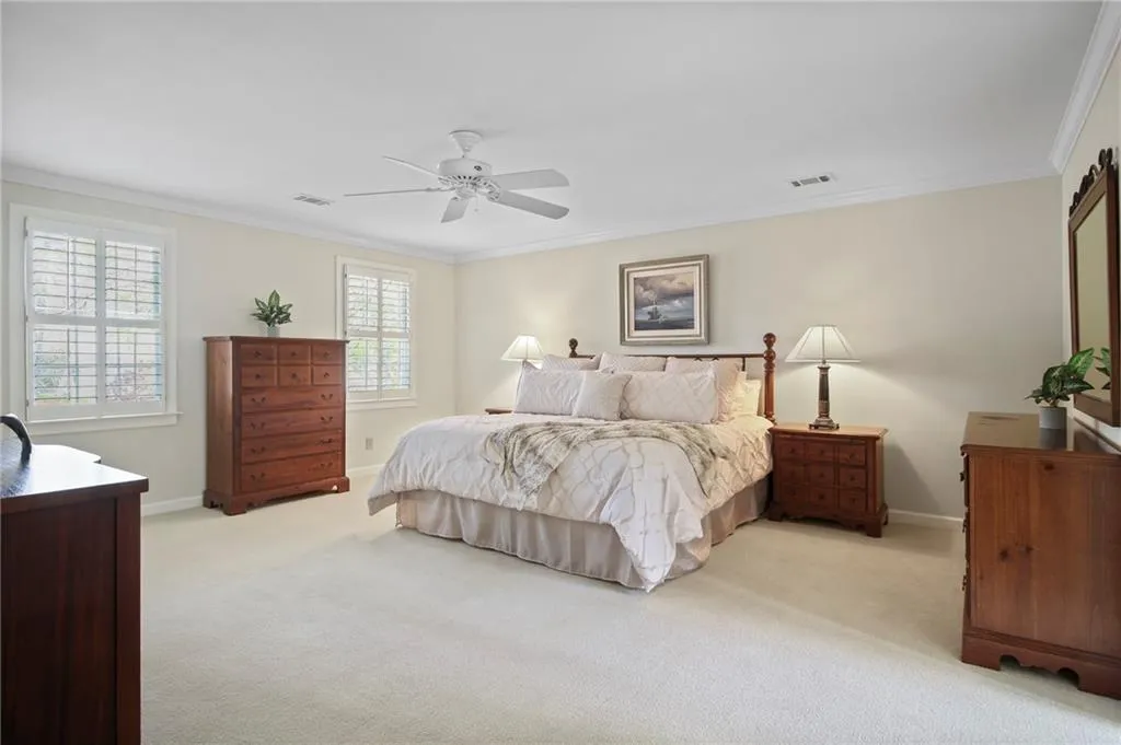 1625 Lazy River Lane, Sandy Springs, Georgia 30350, 5 Bedrooms Bedrooms, ,4 BathroomsBathrooms,Residential,Sold,1625 Lazy River Lane,6864788