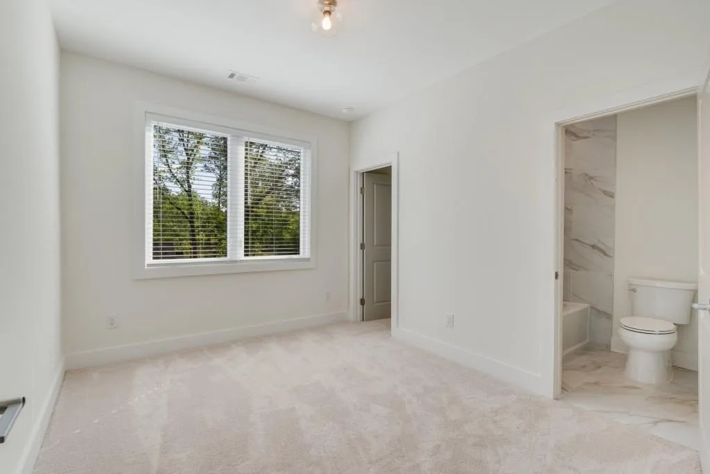 4201 Brookview Drive Se, Atlanta, Georgia 30339, 6 Bedrooms Bedrooms, ,5 BathroomsBathrooms,Residential,For Sale,4201 Brookview Drive Se,7597091