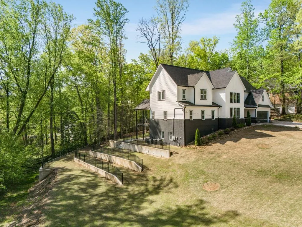 4201 Brookview Drive Se, Atlanta, Georgia 30339, 6 Bedrooms Bedrooms, ,5 BathroomsBathrooms,Residential,For Sale,4201 Brookview Drive Se,7597091