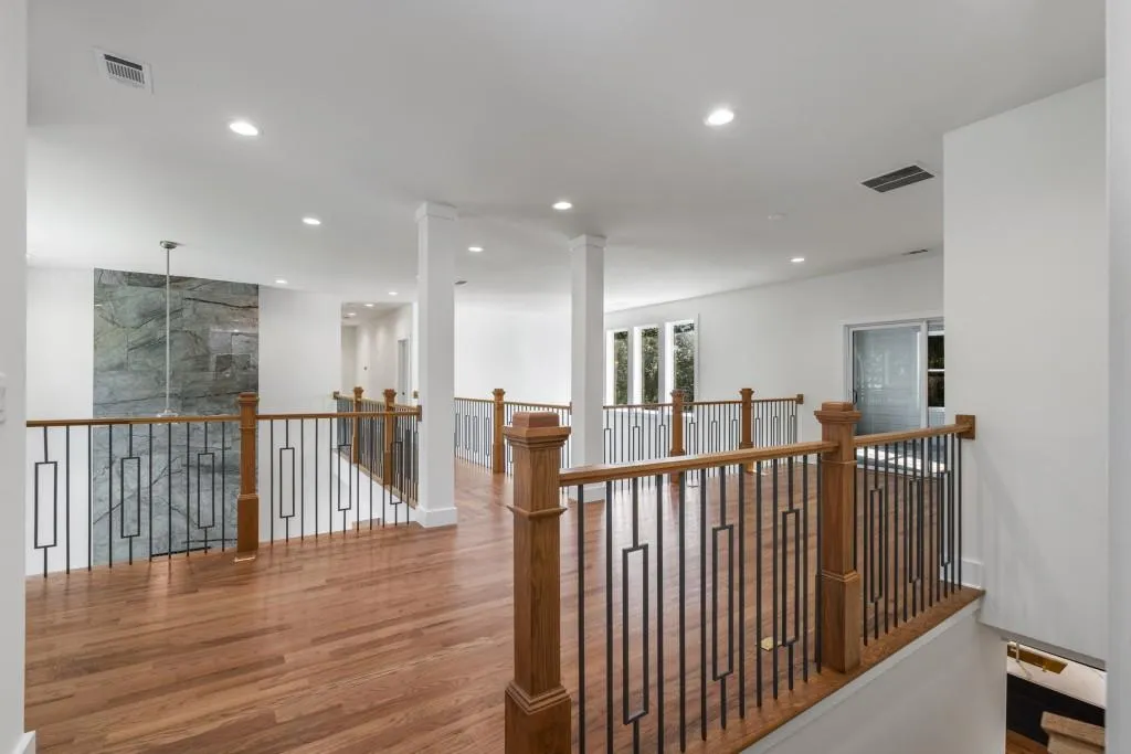 4201 Brookview Drive Se, Atlanta, Georgia 30339, 6 Bedrooms Bedrooms, ,5 BathroomsBathrooms,Residential,For Sale,4201 Brookview Drive Se,7597091