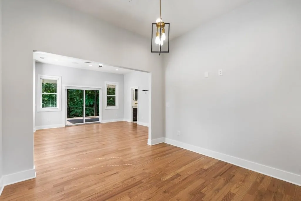 4201 Brookview Drive Se, Atlanta, Georgia 30339, 6 Bedrooms Bedrooms, ,5 BathroomsBathrooms,Residential,For Sale,4201 Brookview Drive Se,7597091