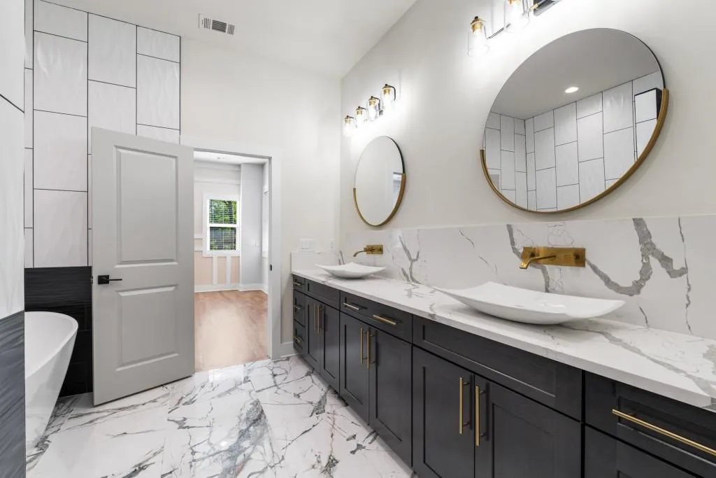 4201 Brookview Drive Se, Atlanta, Georgia 30339, 6 Bedrooms Bedrooms, ,5 BathroomsBathrooms,Residential,For Sale,4201 Brookview Drive Se,7597091