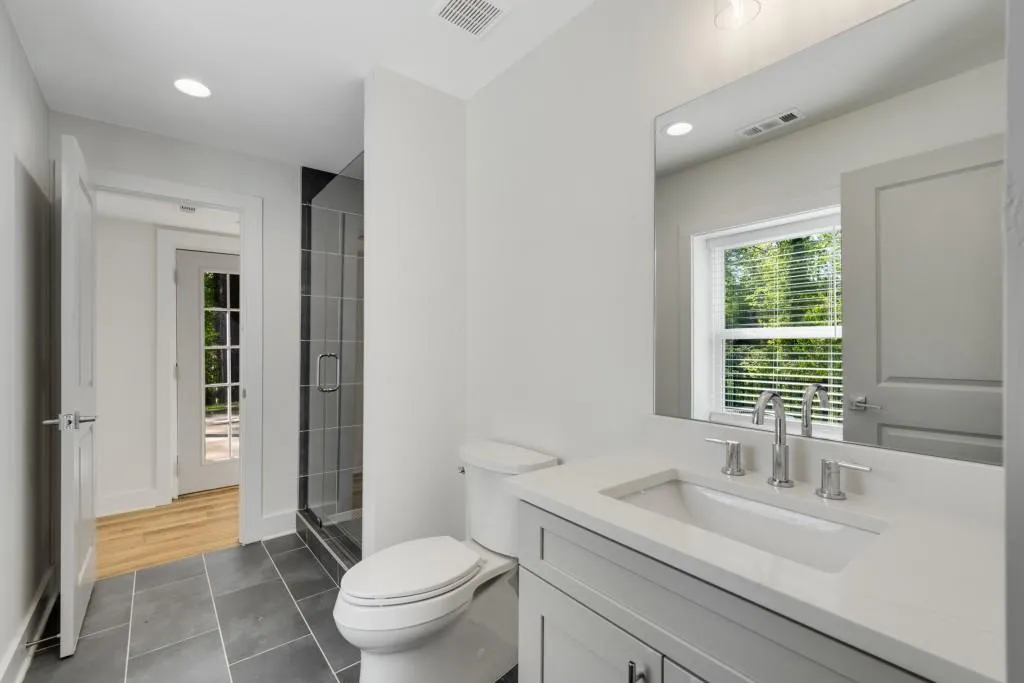 4201 Brookview Drive Se, Atlanta, Georgia 30339, 6 Bedrooms Bedrooms, ,5 BathroomsBathrooms,Residential,For Sale,4201 Brookview Drive Se,7597091