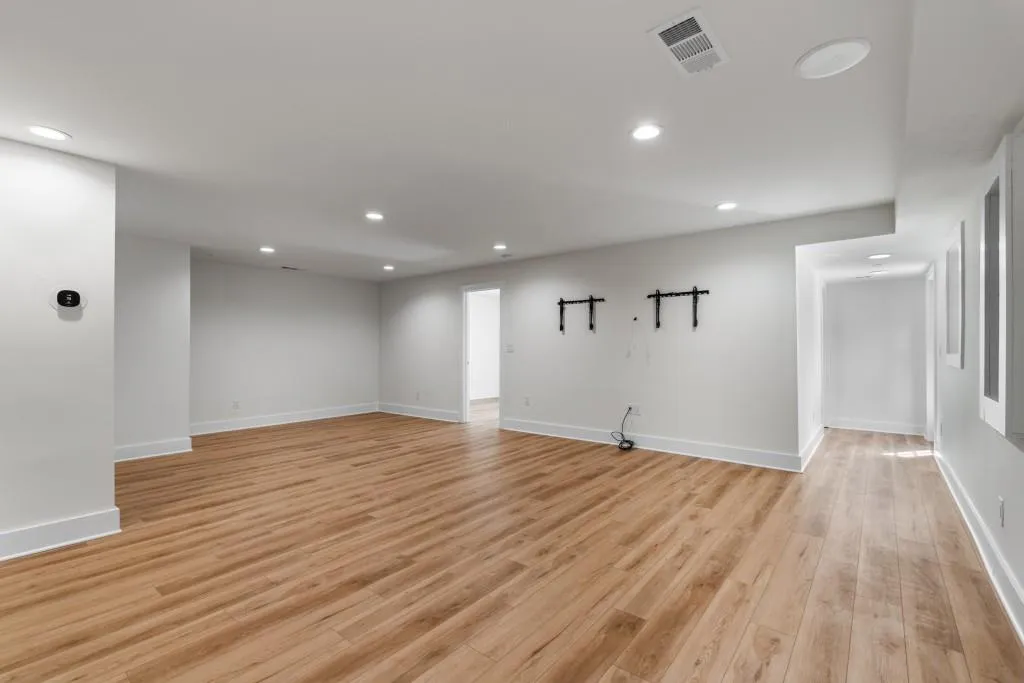 4201 Brookview Drive Se, Atlanta, Georgia 30339, 6 Bedrooms Bedrooms, ,5 BathroomsBathrooms,Residential,For Sale,4201 Brookview Drive Se,7597091