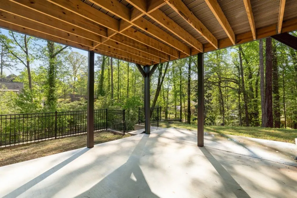 4201 Brookview Drive Se, Atlanta, Georgia 30339, 6 Bedrooms Bedrooms, ,5 BathroomsBathrooms,Residential,For Sale,4201 Brookview Drive Se,7597091