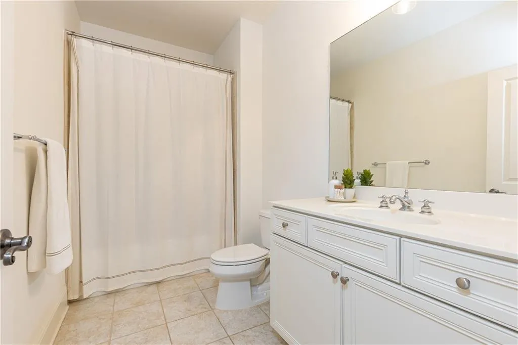765 Glengate Place, Atlanta, Georgia 30328, 5 Bedrooms Bedrooms, ,5 BathroomsBathrooms,Residential,Sold,765 Glengate Place,7521707