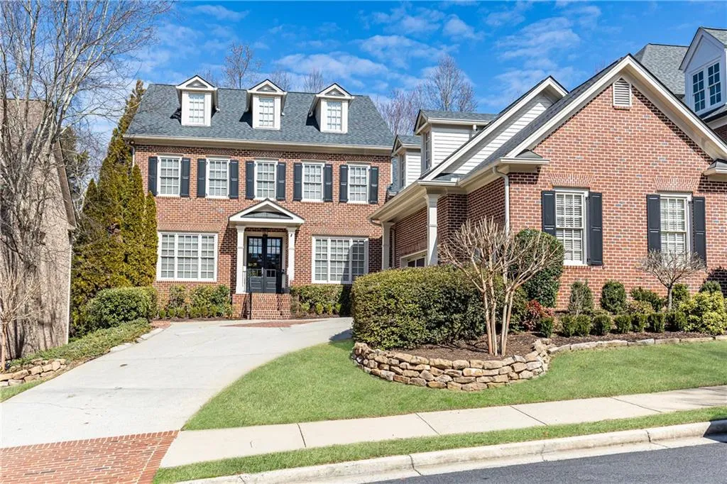765 Glengate Place, Atlanta, Georgia 30328, 5 Bedrooms Bedrooms, ,5 BathroomsBathrooms,Residential,Sold,765 Glengate Place,7521707