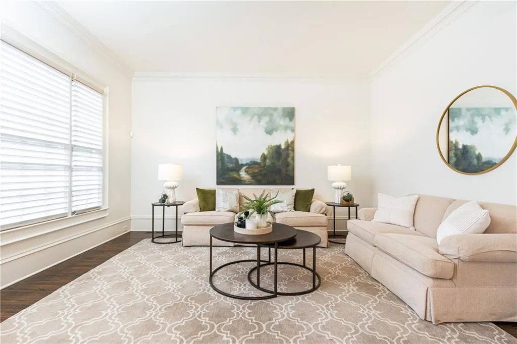 765 Glengate Place, Atlanta, Georgia 30328, 5 Bedrooms Bedrooms, ,5 BathroomsBathrooms,Residential,Sold,765 Glengate Place,7521707