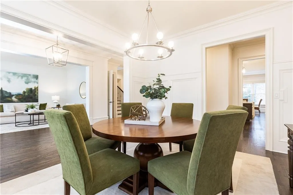 765 Glengate Place, Atlanta, Georgia 30328, 5 Bedrooms Bedrooms, ,5 BathroomsBathrooms,Residential,Sold,765 Glengate Place,7521707