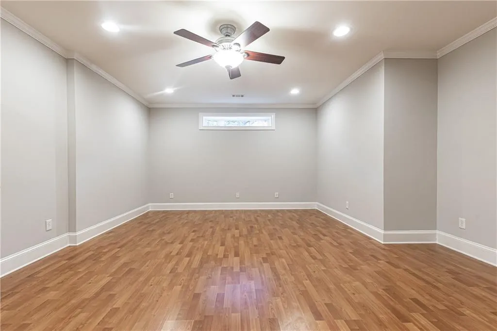 765 Glengate Place, Atlanta, Georgia 30328, 5 Bedrooms Bedrooms, ,5 BathroomsBathrooms,Residential,Sold,765 Glengate Place,7521707