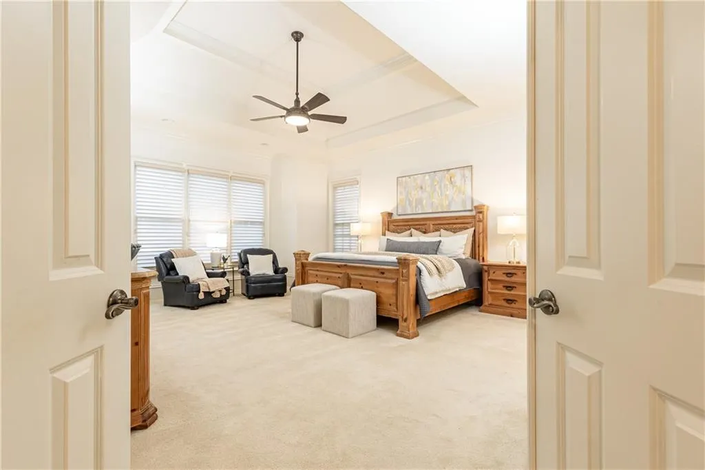 765 Glengate Place, Atlanta, Georgia 30328, 5 Bedrooms Bedrooms, ,5 BathroomsBathrooms,Residential,Sold,765 Glengate Place,7521707