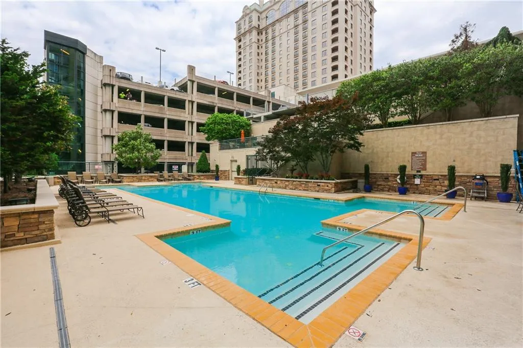 3040 Peachtree Road Unit 1003, Atlanta, Georgia 30305, 2 Bedrooms Bedrooms, 0 ,2 BathroomsBathrooms,Residential,For Sale,3040 Peachtree Road Unit 1003,7713903