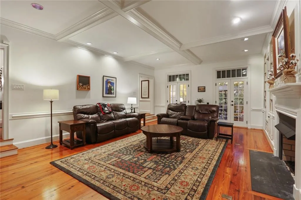 1710 Marlborough Drive, Sandy Springs, Georgia 30350, 6 Bedrooms Bedrooms, ,4 BathroomsBathrooms,Residential,Sold,1710 Marlborough Drive,6807411