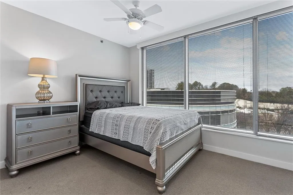 3338 Peachtree Road Ne Unit 702, Atlanta, Georgia 30326, 2 Bedrooms Bedrooms, 0 ,2 BathroomsBathrooms,Residential,For Sale,3338 Peachtree Road Ne Unit 702,7759443