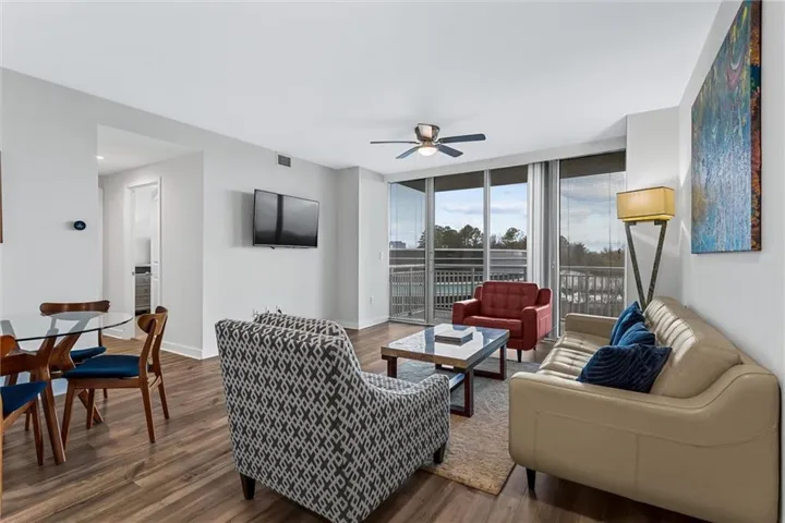 3338 Peachtree Road Ne Unit 702, Atlanta, Georgia 30326