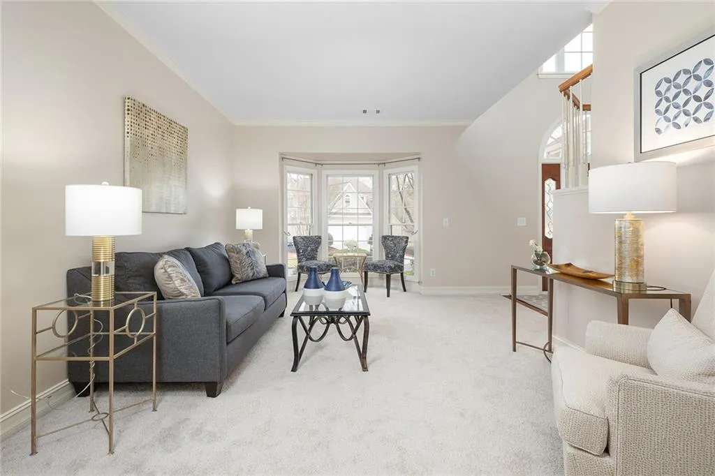 248 Spalding Gates Drive, Sandy Springs, Georgia 30328, 3 Bedrooms Bedrooms, ,2 BathroomsBathrooms,Residential,Sold,248 Spalding Gates Drive,7184942