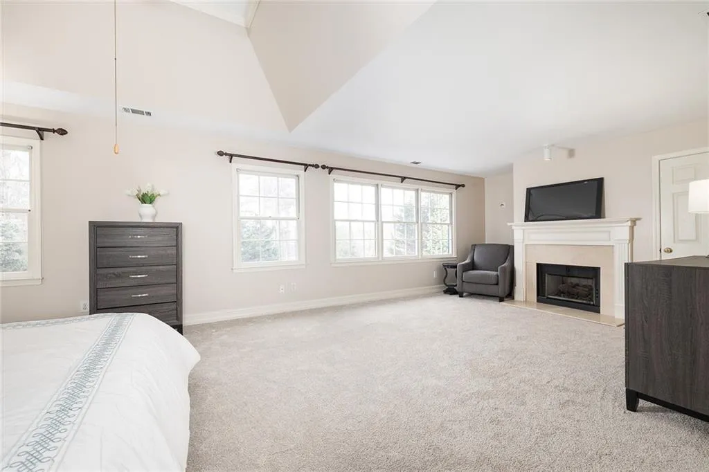 248 Spalding Gates Drive, Sandy Springs, Georgia 30328, 3 Bedrooms Bedrooms, ,2 BathroomsBathrooms,Residential,Sold,248 Spalding Gates Drive,7184942