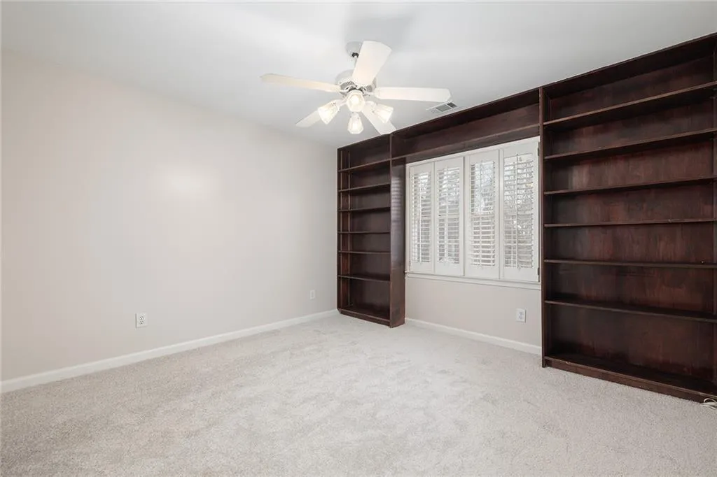 248 Spalding Gates Drive, Sandy Springs, Georgia 30328, 3 Bedrooms Bedrooms, ,2 BathroomsBathrooms,Residential,Sold,248 Spalding Gates Drive,7184942