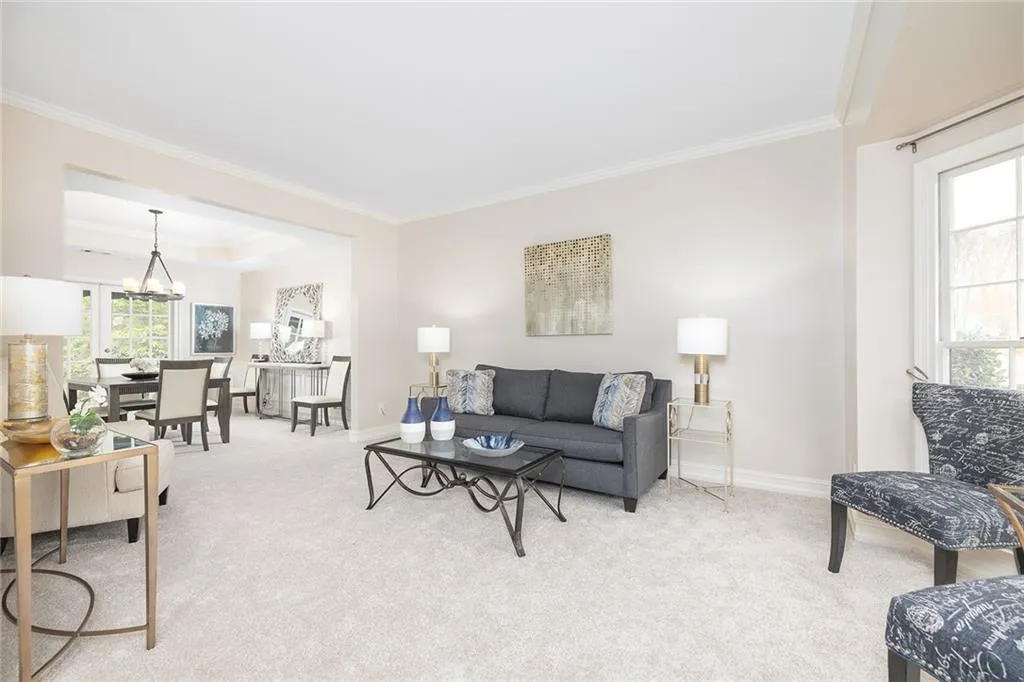 248 Spalding Gates Drive, Sandy Springs, Georgia 30328, 3 Bedrooms Bedrooms, ,2 BathroomsBathrooms,Residential,Sold,248 Spalding Gates Drive,7184942