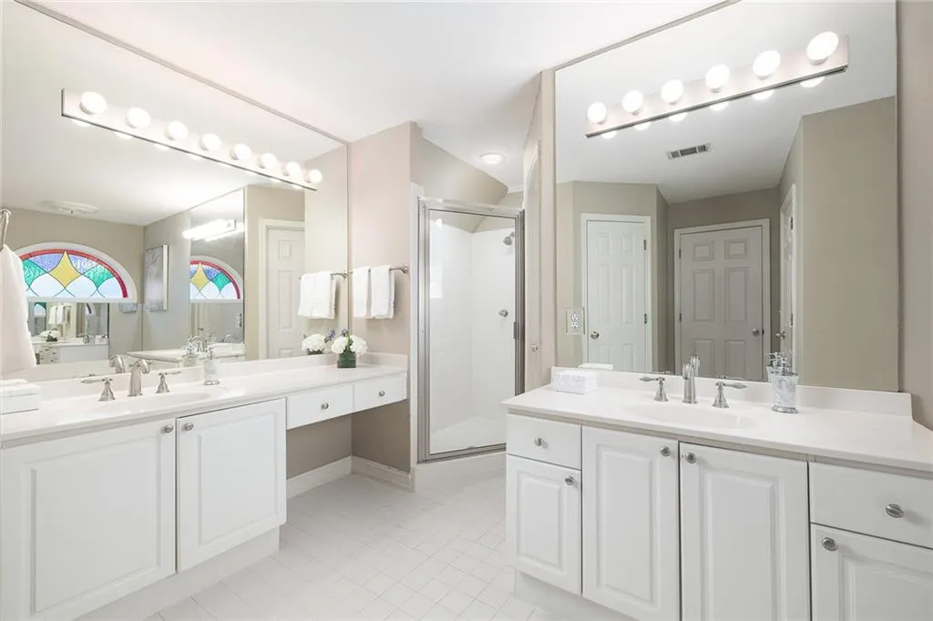 248 Spalding Gates Drive, Sandy Springs, Georgia 30328, 3 Bedrooms Bedrooms, ,2 BathroomsBathrooms,Residential,Sold,248 Spalding Gates Drive,7184942