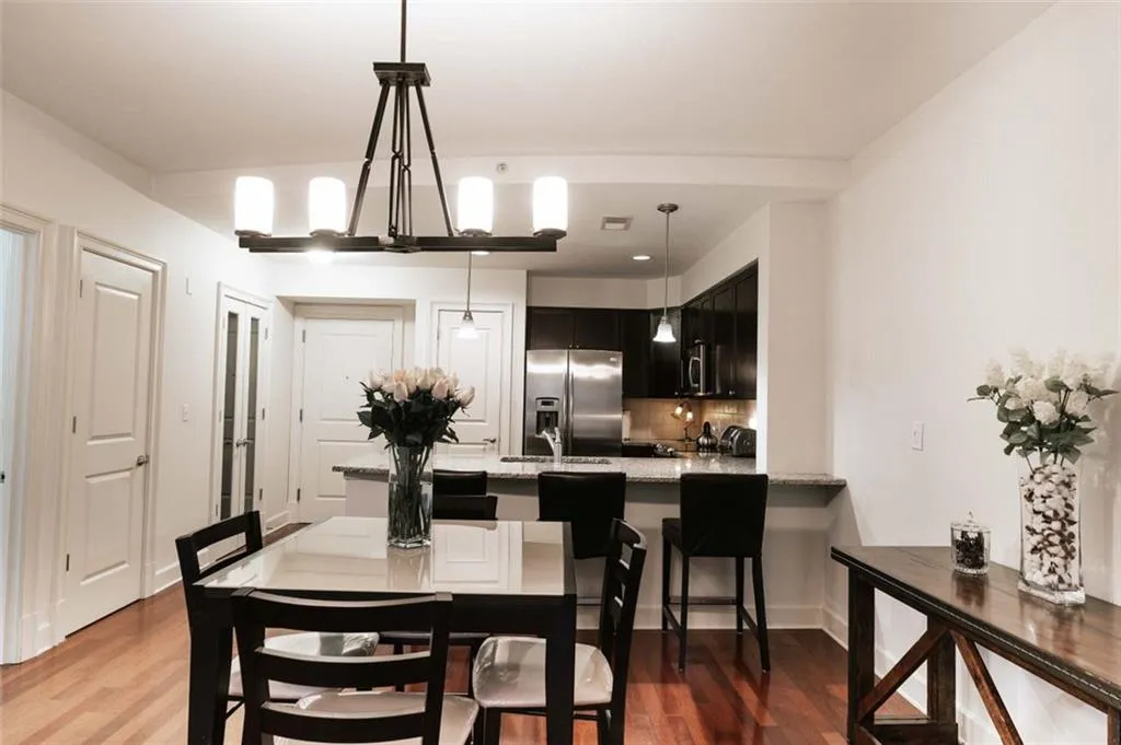 200 River Vista Drive Unit 304, Atlanta, Georgia 30339, 1 Bedroom Bedrooms, ,1 BathroomBathrooms,Residential,Sold,200 River Vista Drive Unit 304,6912865