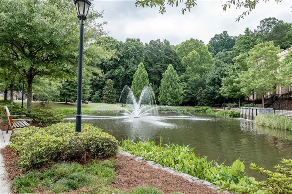 200 River Vista Drive Unit 304, Atlanta, Georgia 30339, 1 Bedroom Bedrooms, ,1 BathroomBathrooms,Residential,Sold,200 River Vista Drive Unit 304,6912865