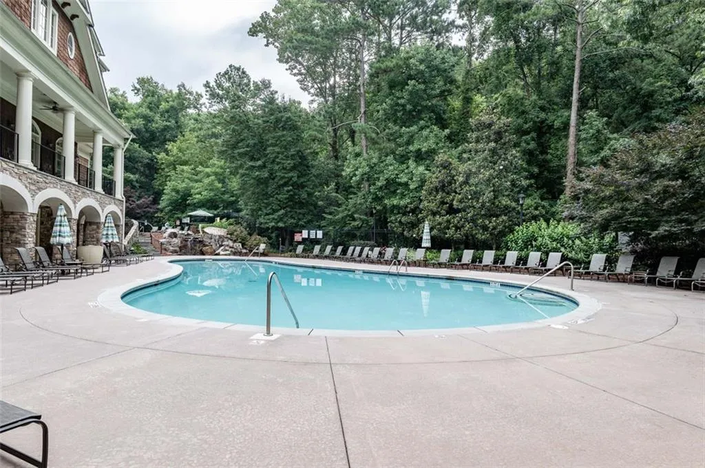 200 River Vista Drive Unit 304, Atlanta, Georgia 30339, 1 Bedroom Bedrooms, ,1 BathroomBathrooms,Residential,Sold,200 River Vista Drive Unit 304,6912865