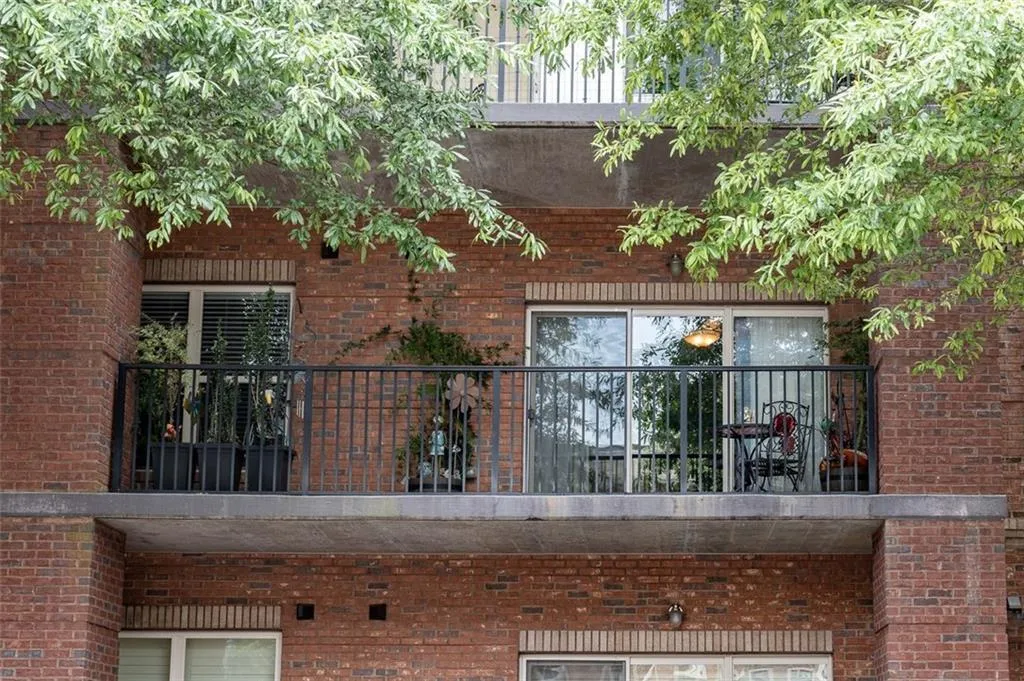 200 River Vista Drive Unit 304, Atlanta, Georgia 30339, 1 Bedroom Bedrooms, ,1 BathroomBathrooms,Residential,Sold,200 River Vista Drive Unit 304,6912865
