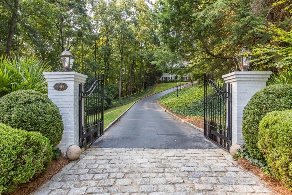 4660 Paran Valley Nw, Atlanta, Georgia 30327, 6 Bedrooms Bedrooms, ,4 BathroomsBathrooms,Residential,Sold,4660 Paran Valley Nw,5746075