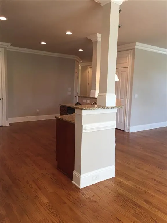 7985 Highland Bluff Bluff Unit 267, Sandy Springs, Georgia 30328, 4 Bedrooms Bedrooms, ,3 BathroomsBathrooms,Residential,Sold,7985 Highland Bluff Bluff Unit 267,5589218