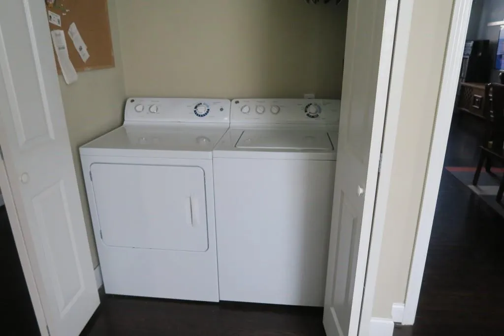 6980 Roswell Road Unit F8, Sandy Springs, Georgia 30328, 3 Bedrooms Bedrooms, ,2 BathroomsBathrooms,Residential,Sold,6980 Roswell Road Unit F8,5931685