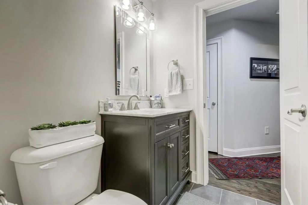 869 Perennial Drive, Atlanta, Georgia 30328, 2 Bedrooms Bedrooms, ,2 BathroomsBathrooms,Residential,Sold,869 Perennial Drive,6507095