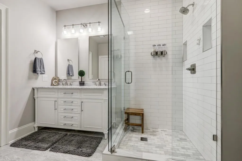 869 Perennial Drive, Atlanta, Georgia 30328, 2 Bedrooms Bedrooms, ,2 BathroomsBathrooms,Residential,Sold,869 Perennial Drive,6507095