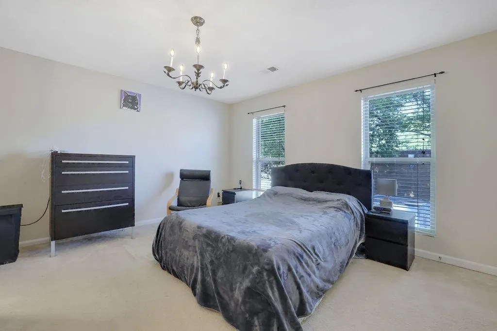 175 N River Drive Unit A, Sandy Springs, Georgia 30350, 2 Bedrooms Bedrooms, ,2 BathroomsBathrooms,Residential,Sold,175 N River Drive Unit A,7447642