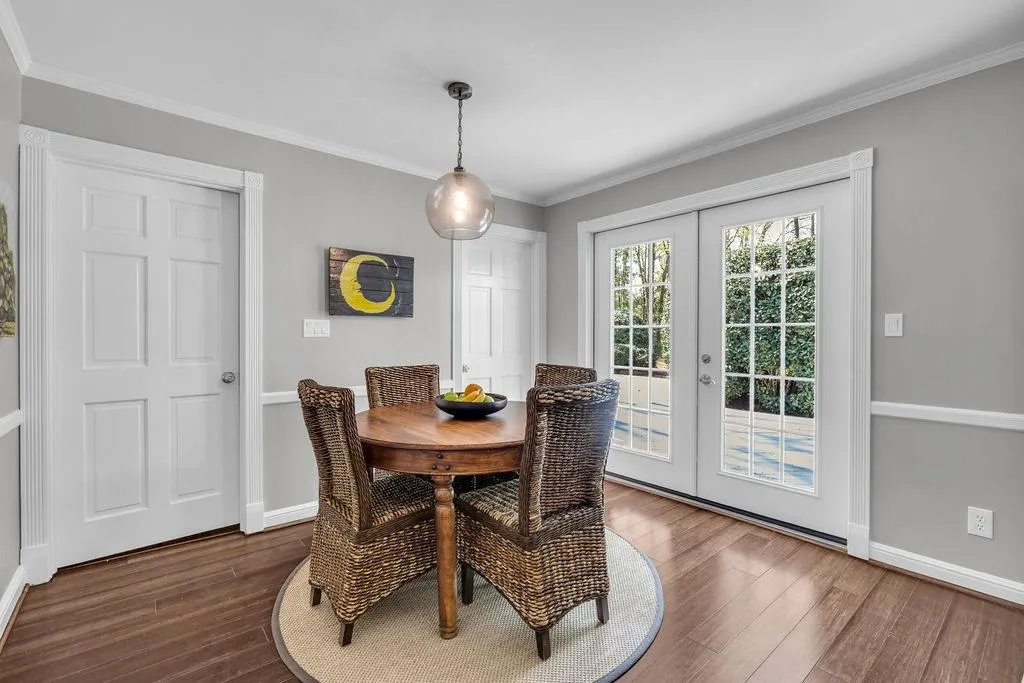 7650 Ryefield Drive, Sandy Springs, Georgia 30350, 5 Bedrooms Bedrooms, ,3 BathroomsBathrooms,Residential,For Sale,7650 Ryefield Drive,7743359