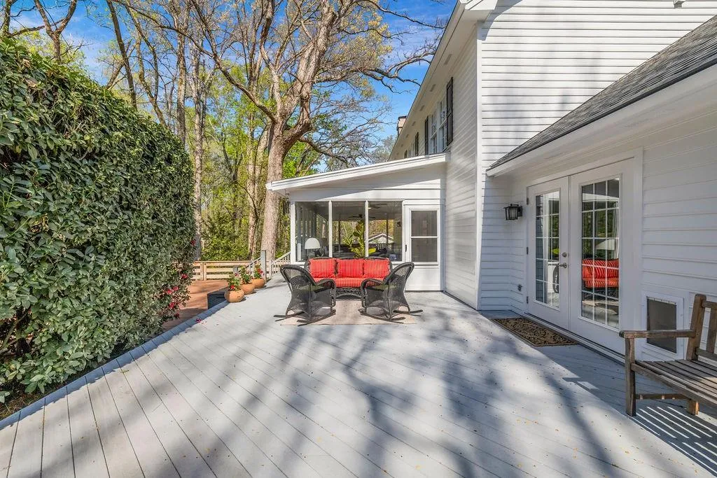 7650 Ryefield Drive, Sandy Springs, Georgia 30350, 5 Bedrooms Bedrooms, ,3 BathroomsBathrooms,Residential,For Sale,7650 Ryefield Drive,7743359