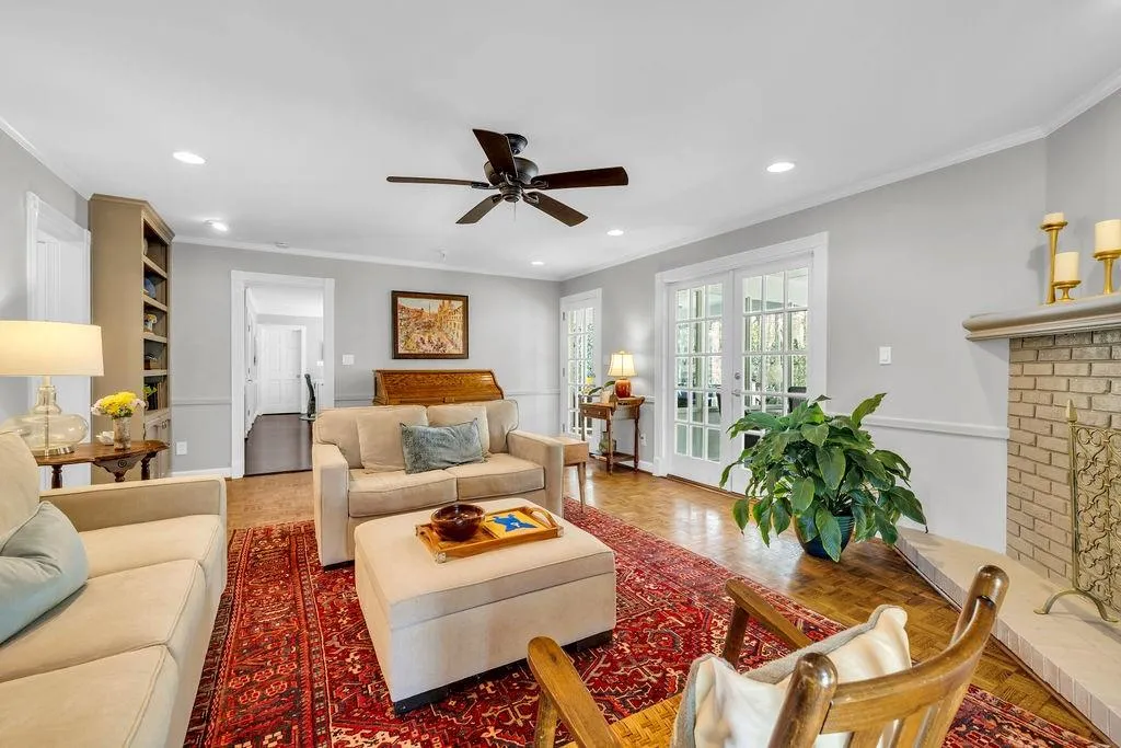7650 Ryefield Drive, Sandy Springs, Georgia 30350, 5 Bedrooms Bedrooms, ,3 BathroomsBathrooms,Residential,For Sale,7650 Ryefield Drive,7743359