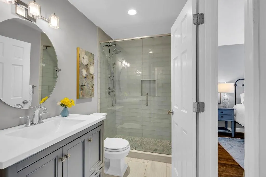 Renovated Full Bath on Main Level