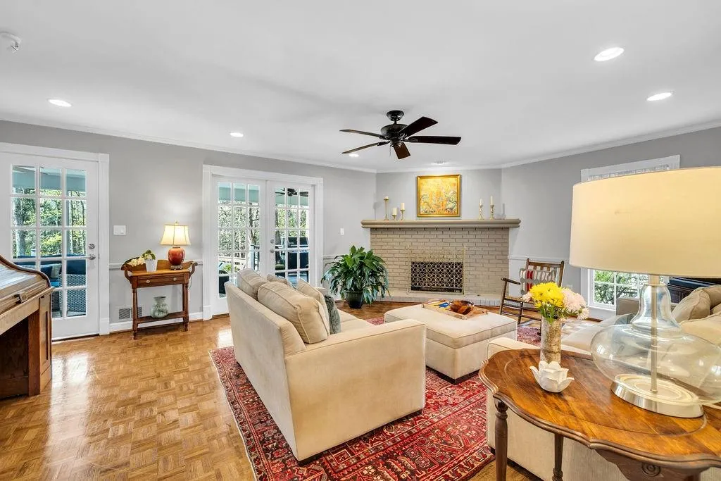 7650 Ryefield Drive, Sandy Springs, Georgia 30350, 5 Bedrooms Bedrooms, ,3 BathroomsBathrooms,Residential,For Sale,7650 Ryefield Drive,7743359