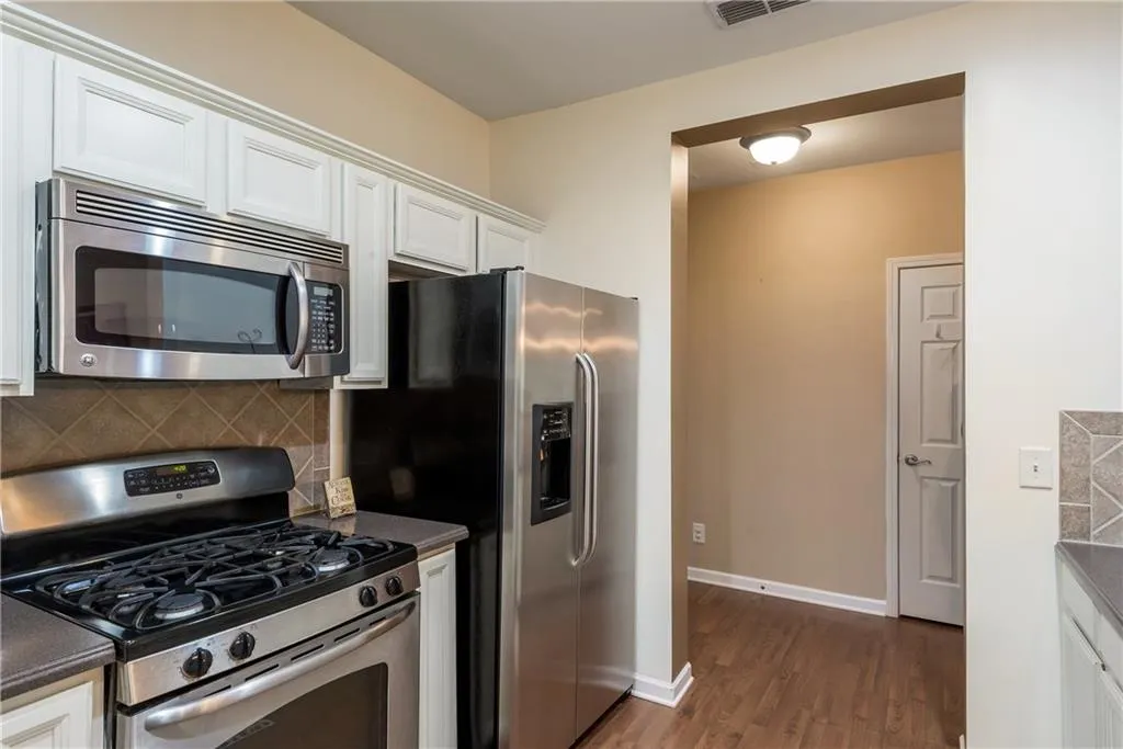 1910 Cedar Glenn Way Unit 4307, Atlanta, Georgia 30339, 2 Bedrooms Bedrooms, ,2 BathroomsBathrooms,Residential,Sold,1910 Cedar Glenn Way Unit 4307,6024073