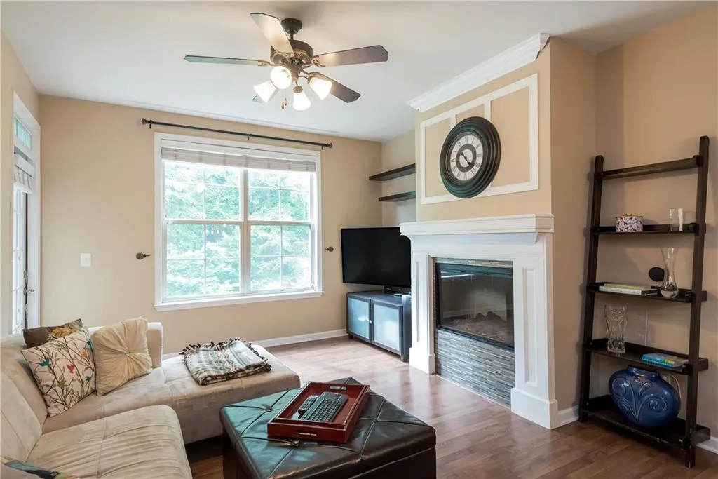 1910 Cedar Glenn Way Unit 4307, Atlanta, Georgia 30339, 2 Bedrooms Bedrooms, ,2 BathroomsBathrooms,Residential,Sold,1910 Cedar Glenn Way Unit 4307,6024073