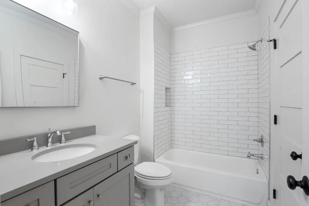 4540 Jolyn Place, Sandy Springs, Georgia 30342, 5 Bedrooms Bedrooms, ,3 BathroomsBathrooms,Residential,Sold,4540 Jolyn Place,7220389