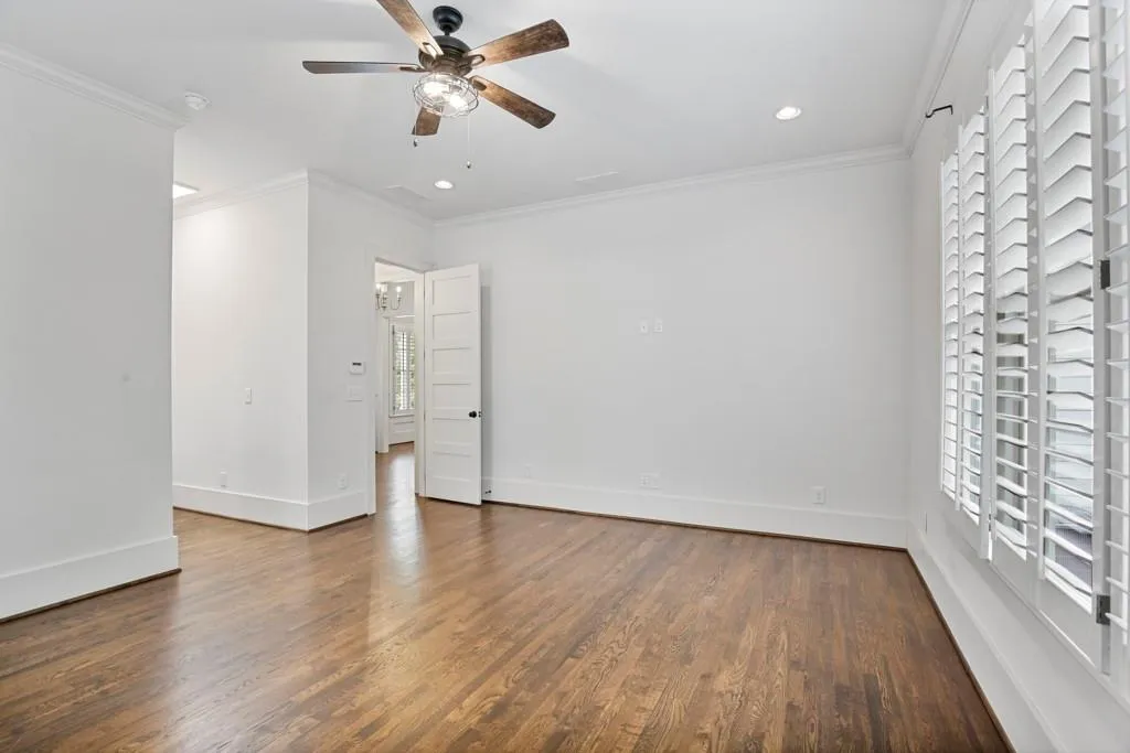 4540 Jolyn Place, Sandy Springs, Georgia 30342, 5 Bedrooms Bedrooms, ,3 BathroomsBathrooms,Residential,Sold,4540 Jolyn Place,7220389