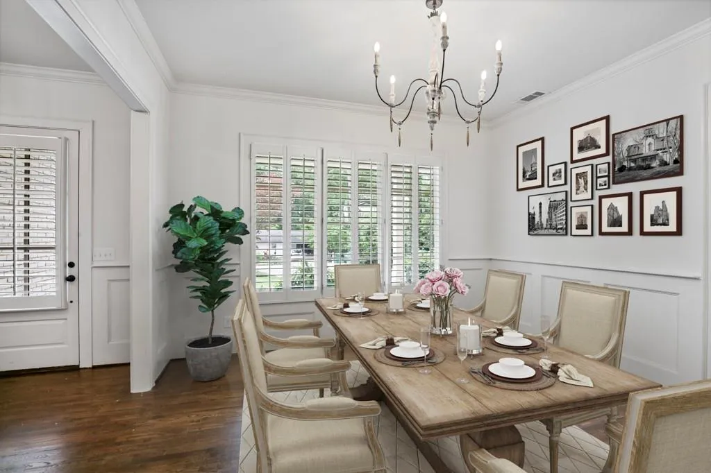 4540 Jolyn Place, Sandy Springs, Georgia 30342, 5 Bedrooms Bedrooms, ,3 BathroomsBathrooms,Residential,Sold,4540 Jolyn Place,7220389