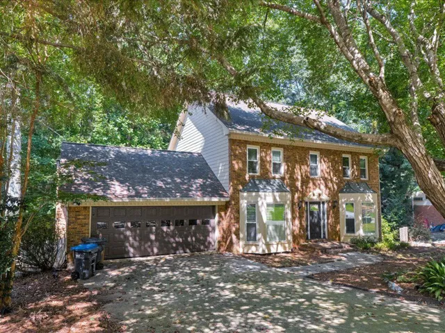 27 Planters Drive, Lilburn, Georgia 30047