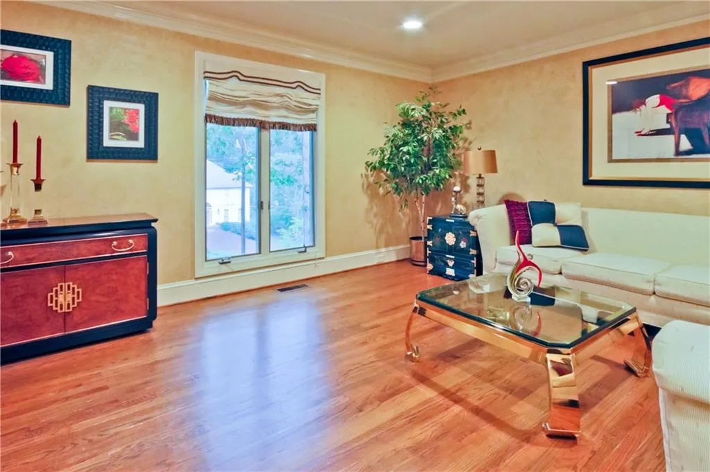 225 Woodrill Way, Sandy Springs, Georgia 30350, 4 Bedrooms Bedrooms, ,3 BathroomsBathrooms,Residential,Sold,225 Woodrill Way,5601372